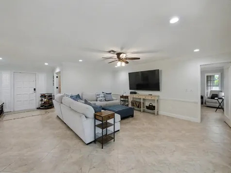 720 Muirfield Circle Atlantis FL 33462