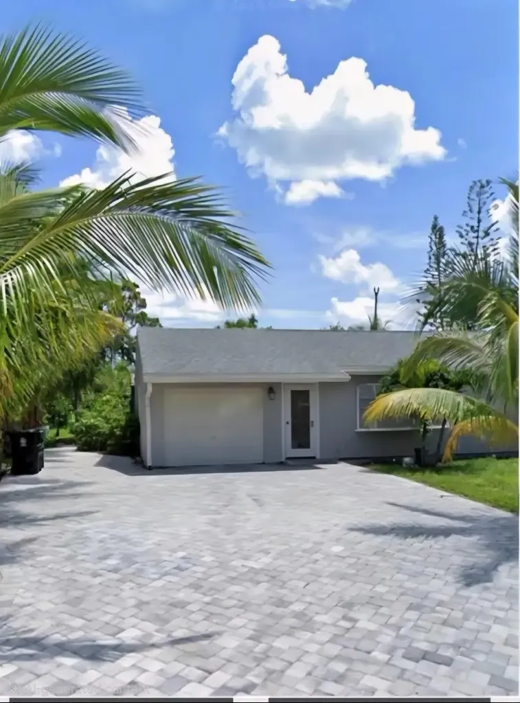 1813 SE Balletos Street Port St Lucie FL 34952