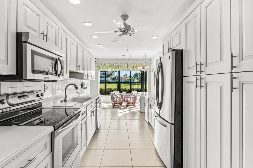 6426 Casabella Lane Boca Raton FL 33433