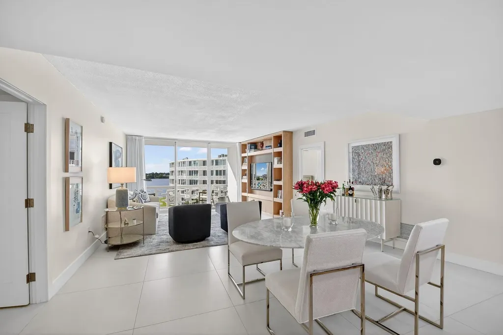 2760 S Ocean Boulevard Palm Beach FL 33480