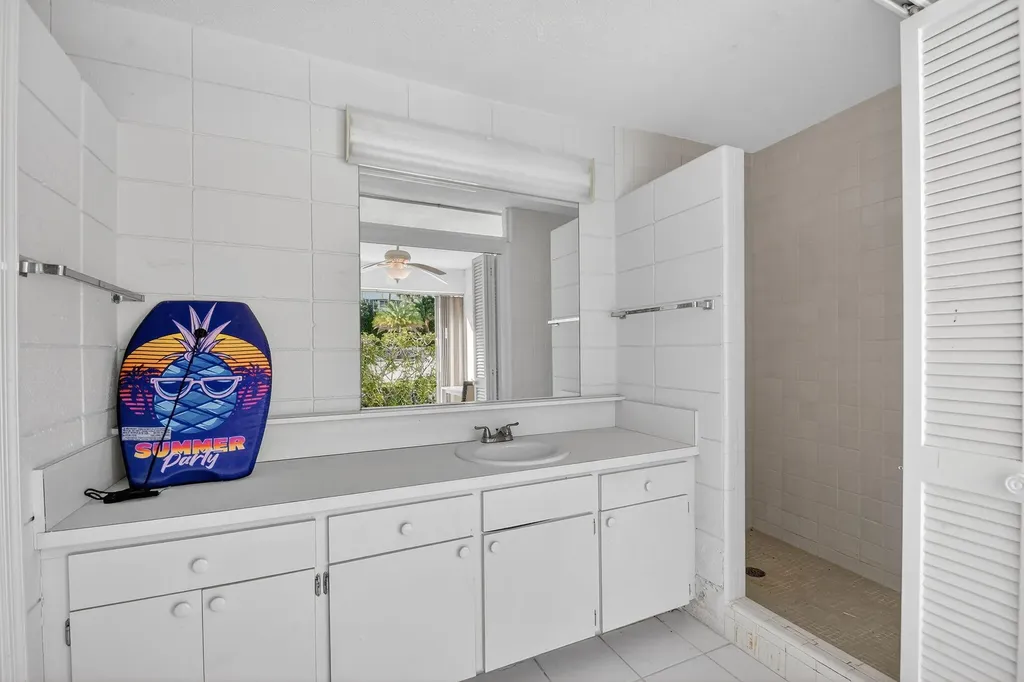 2760 S Ocean Boulevard Palm Beach FL 33480