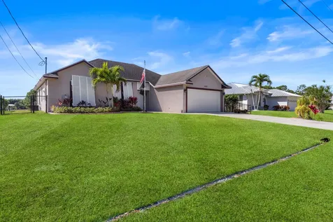 5192 NW Ever Road Port St Lucie FL 34983