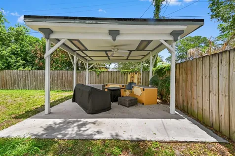 5709 SE Indigo Avenue Stuart FL 34997