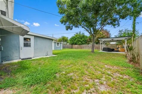 5709 SE Indigo Avenue Stuart FL 34997