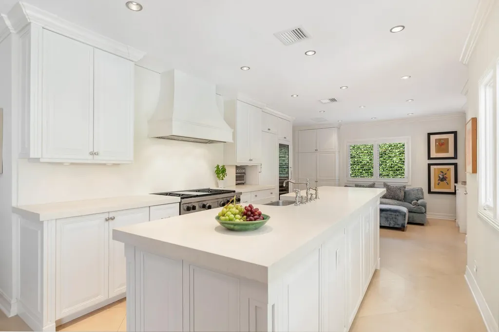 225 Jamaica Lane Palm Beach FL 33480