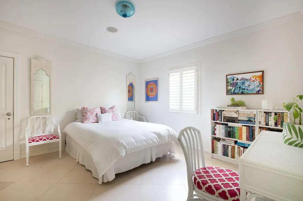 225 Jamaica Lane Palm Beach FL 33480