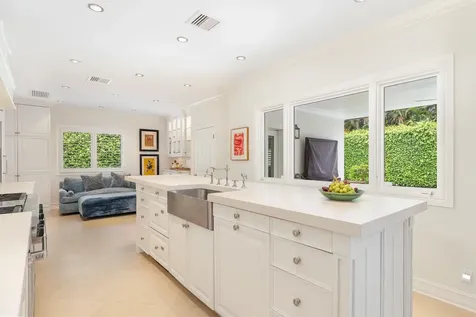 225 Jamaica Lane Palm Beach FL 33480