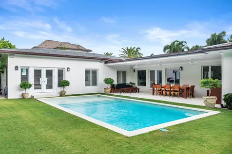 225 Jamaica Lane Palm Beach FL 33480