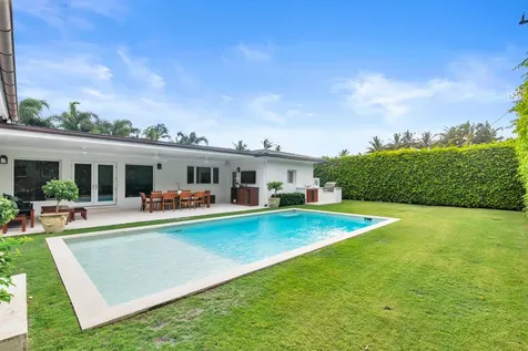 225 Jamaica Lane Palm Beach FL 33480