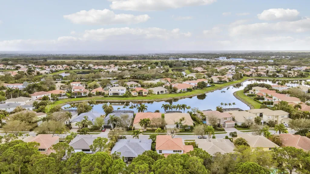 147 Sedona Way Palm Beach Gardens FL 33418