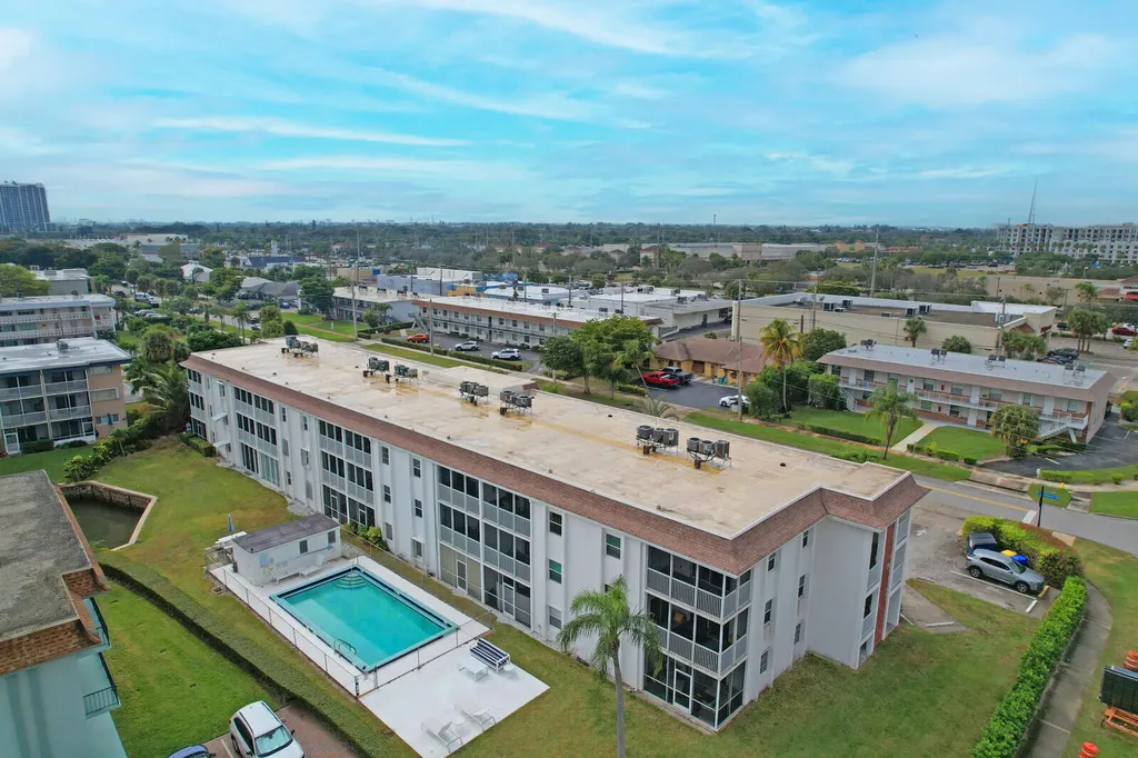 236 Castlewood Drive North Palm Beach FL 33408