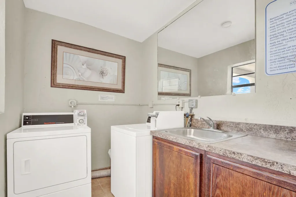 236 Castlewood Drive North Palm Beach FL 33408