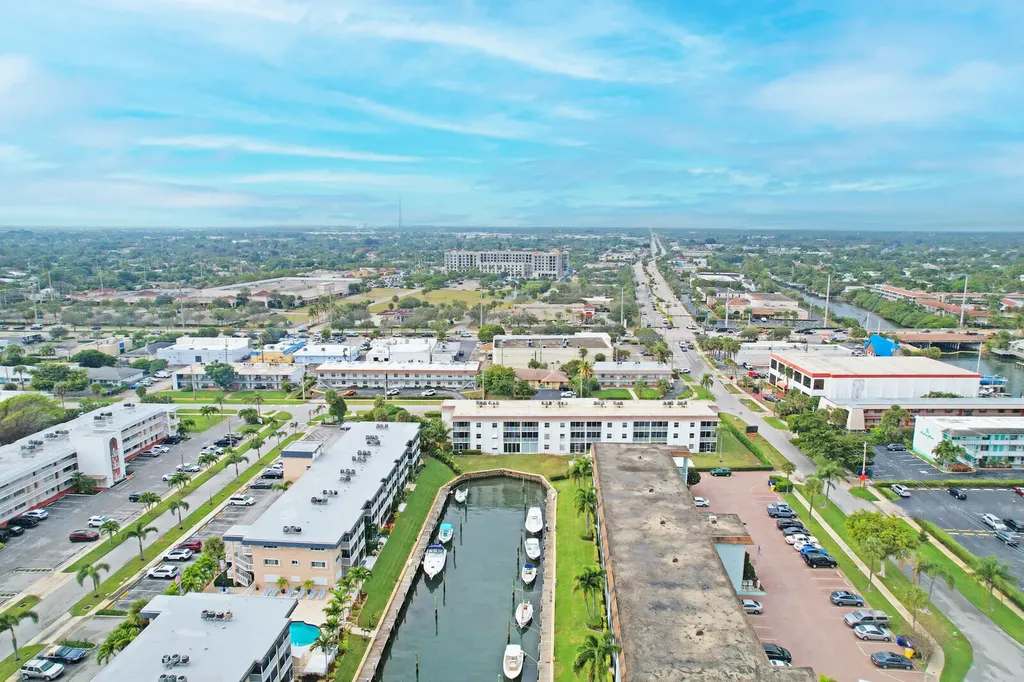 236 Castlewood Drive North Palm Beach FL 33408