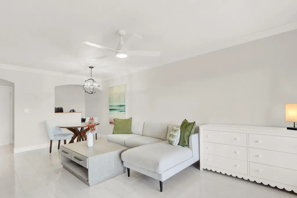 236 Castlewood Drive North Palm Beach FL 33408