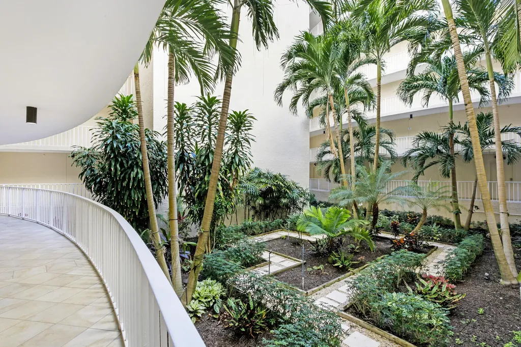 3400 S Ocean Boulevard Palm Beach FL 33480