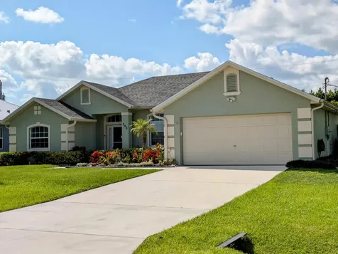 302 SW Log Drive Port St Lucie FL 34953