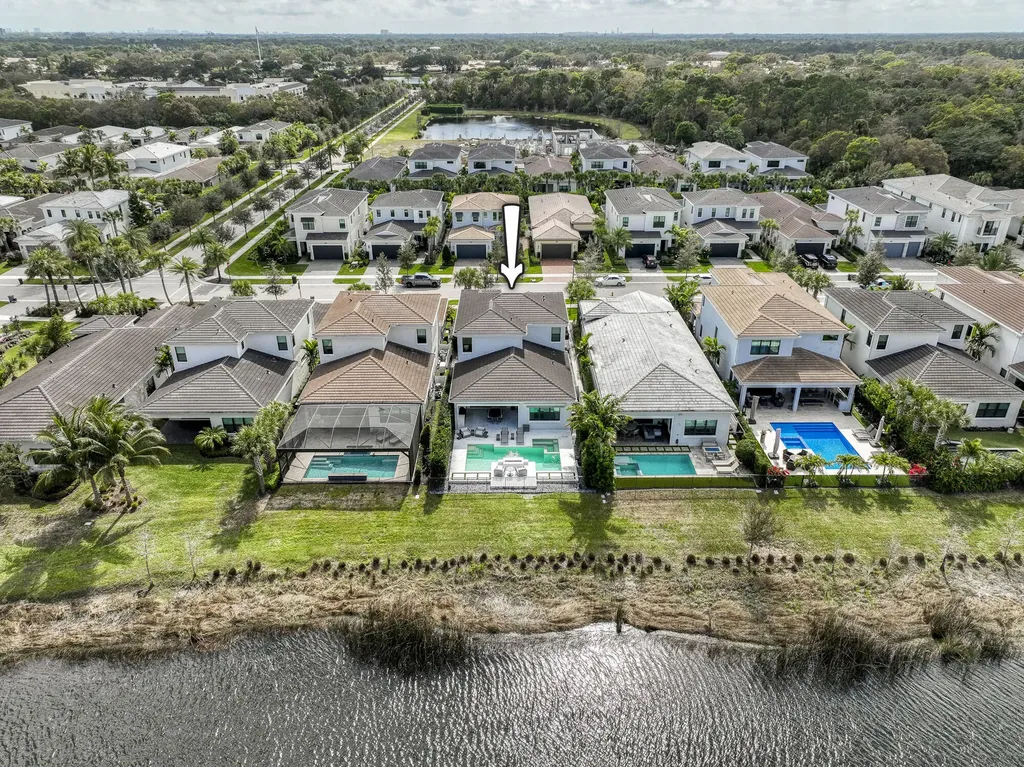 13651 Artisan Circle Palm Beach Gardens FL 33418