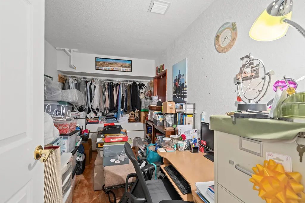 18956 La Costa Lane Boca Raton FL 33496
