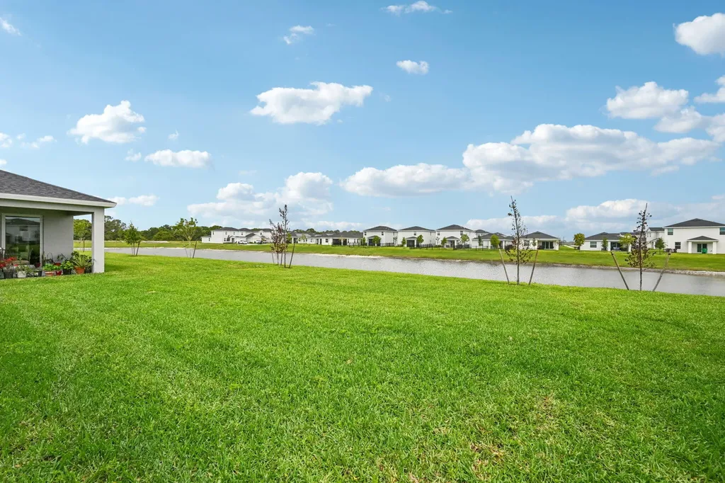 11253 NW Blockbird Drive Port St Lucie FL 34987
