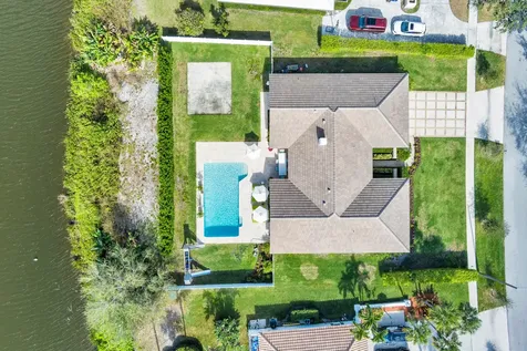 3125 Embassy Drive West Palm Beach FL 33401