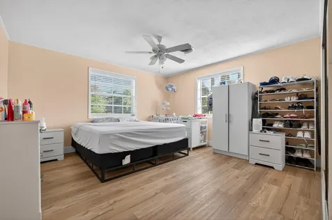 16 NW Avenue G Belle Glade FL 33430