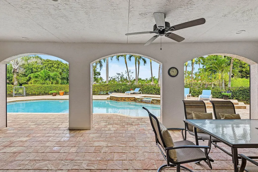 17595 Bocaire Place Boca Raton FL 33487