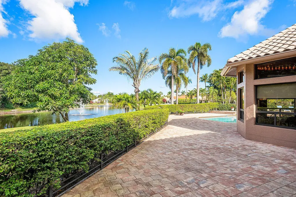 17595 Bocaire Place Boca Raton FL 33487