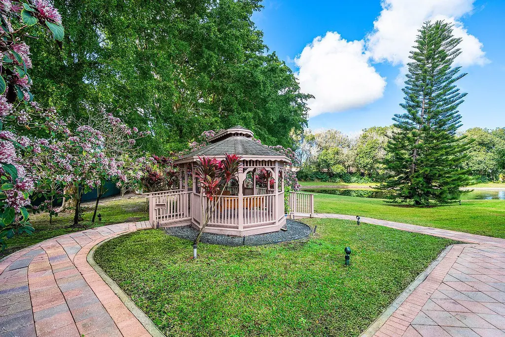 17595 Bocaire Place Boca Raton FL 33487