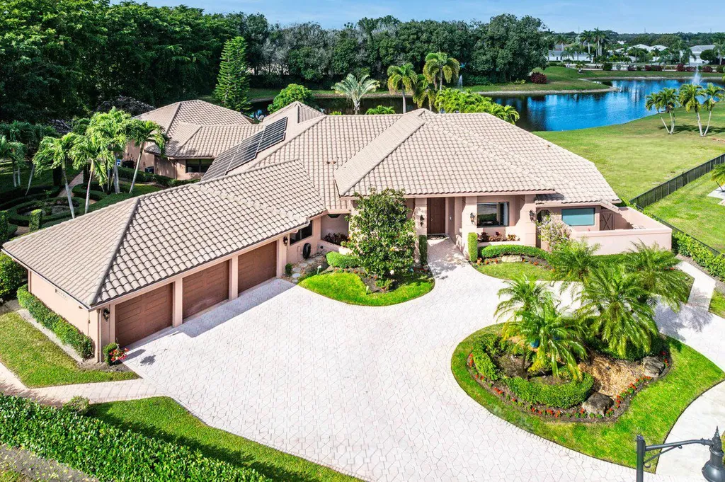 17595 Bocaire Place Boca Raton FL 33487