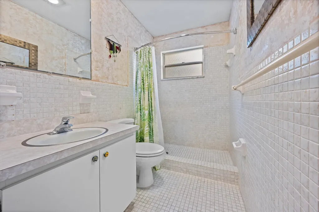 421 S Lakeside Drive Lake Worth Beach FL 33460