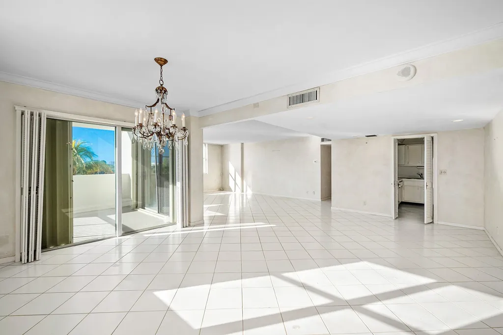 2600 N Flagler Drive West Palm Beach FL 33407