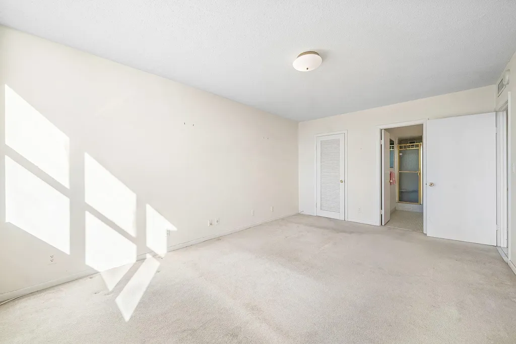 2600 N Flagler Drive West Palm Beach FL 33407
