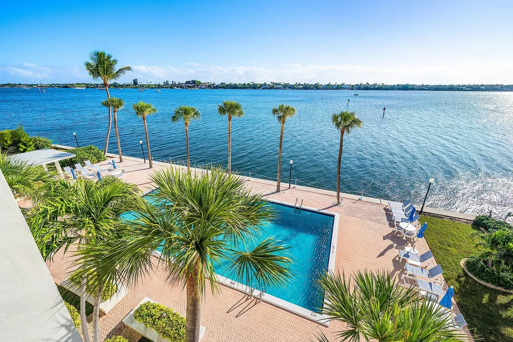 2600 N Flagler Drive West Palm Beach FL 33407