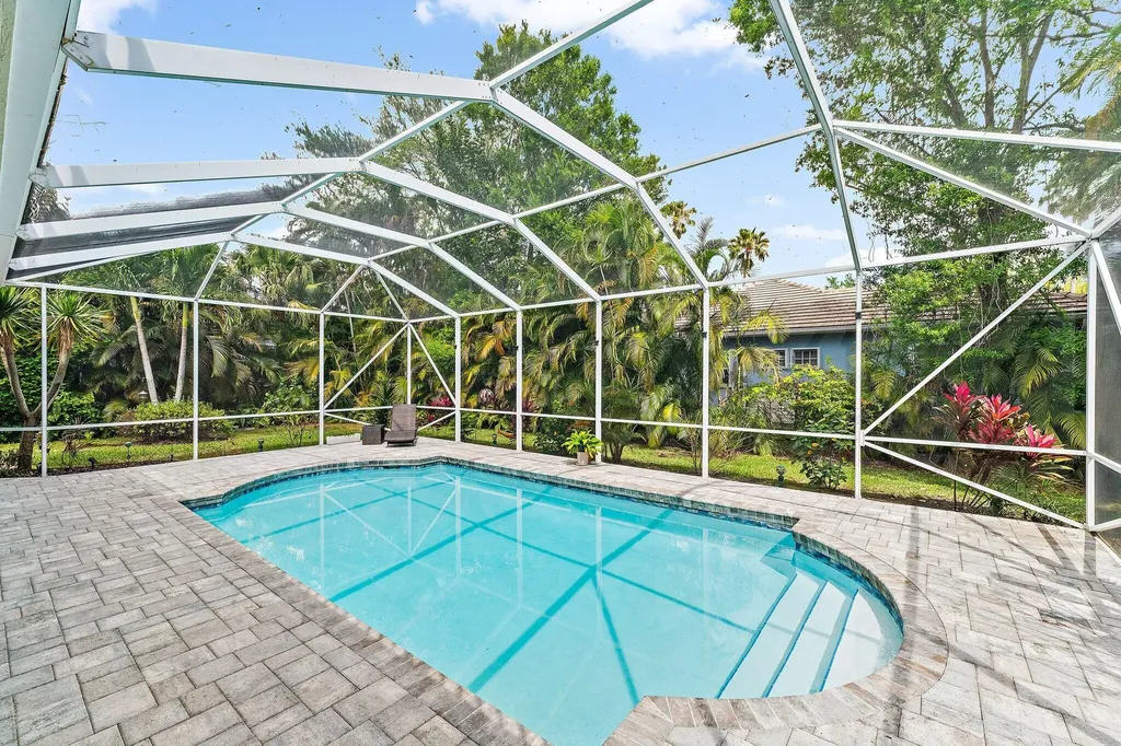 19115 SE Coral Reef Lane Jupiter FL 33458