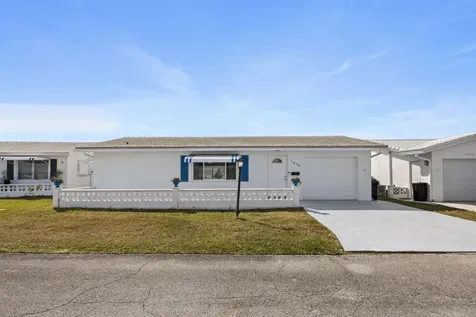 1828 SW 17th Street Boynton Beach FL 33426