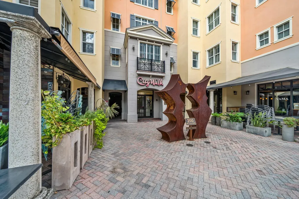 200 NE 2nd Avenue Delray Beach FL 33444