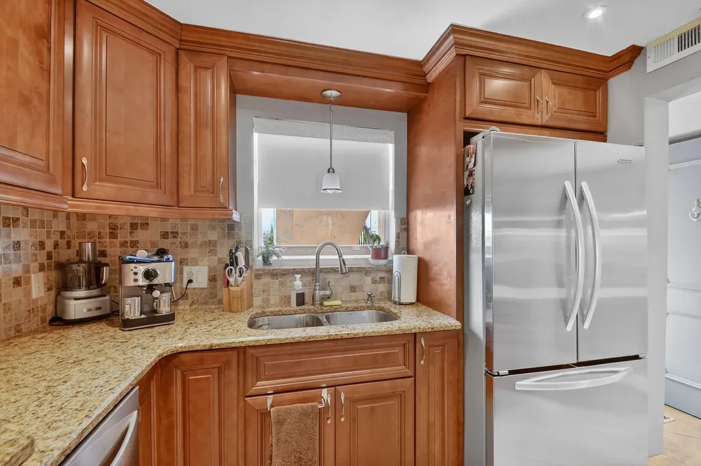729 Lori Drive Palm Springs FL 33461