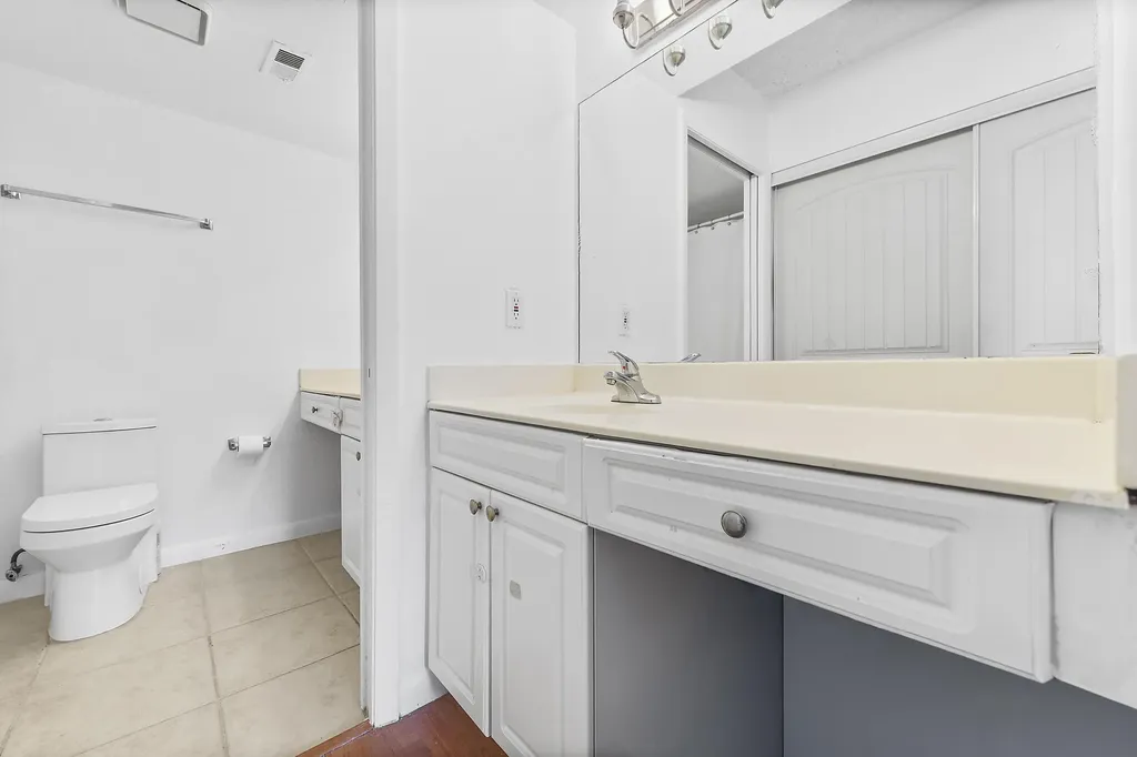 8141 Severn Drive Boca Raton FL 33433