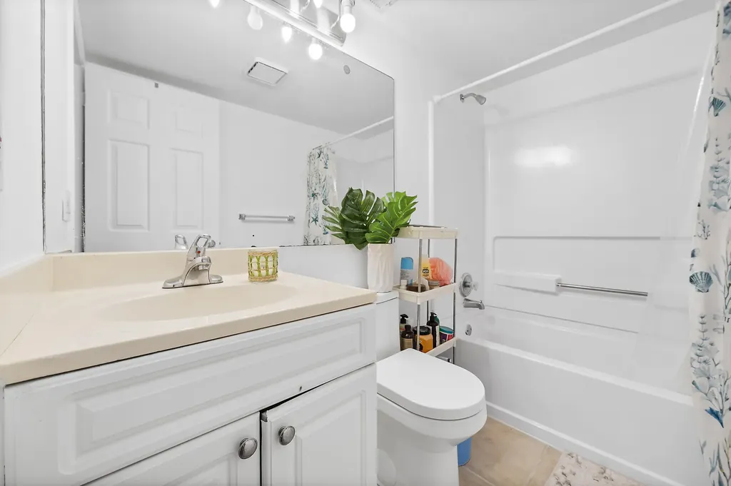 8141 Severn Drive Boca Raton FL 33433