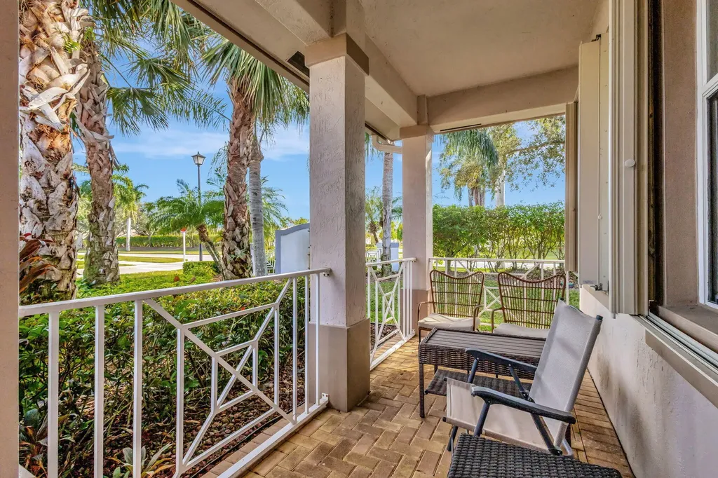 2305 Sailfish Cove Drive West Palm Beach FL 33411