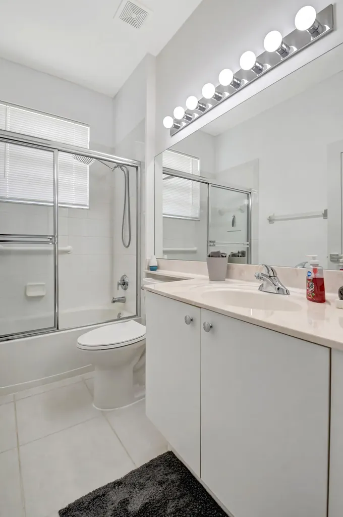 6189 Petunia Road Delray Beach FL 33484