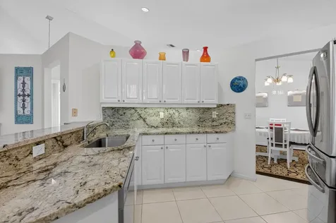 6032 Rossmoor Lakes Court Boynton Beach FL 33437