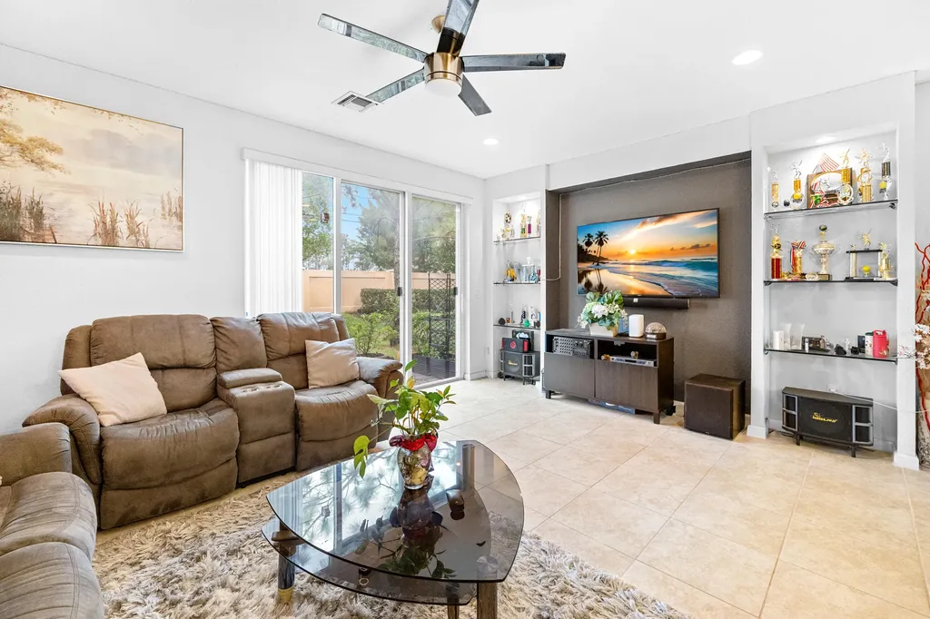 5809 Monterra Club Drive Lake Worth FL 33463