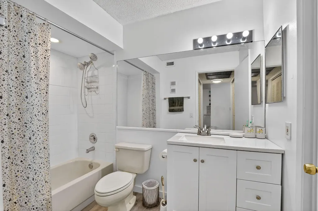 9110 Fairbanks Lane Boca Raton FL 33496