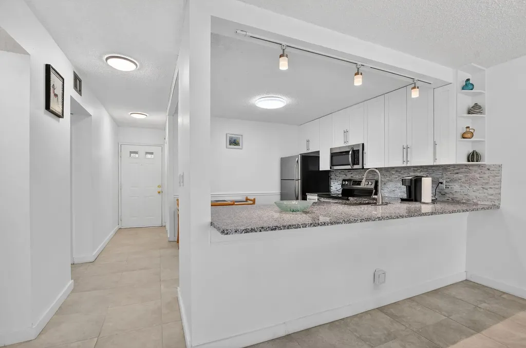 9110 Fairbanks Lane Boca Raton FL 33496