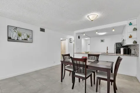 9110 Fairbanks Lane Boca Raton FL 33496