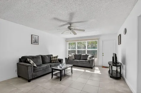 9110 Fairbanks Lane Boca Raton FL 33496