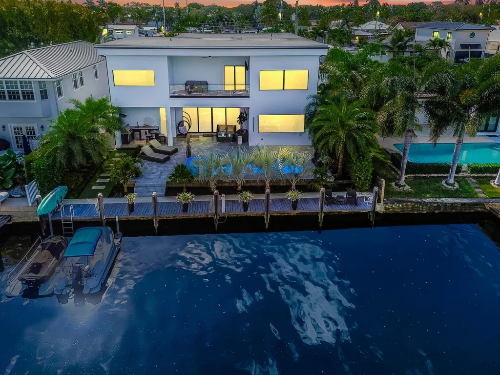 1201 Mandarin Isle Fort Lauderdale FL 33315