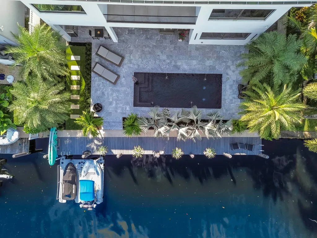 1201 Mandarin Isle Fort Lauderdale FL 33315