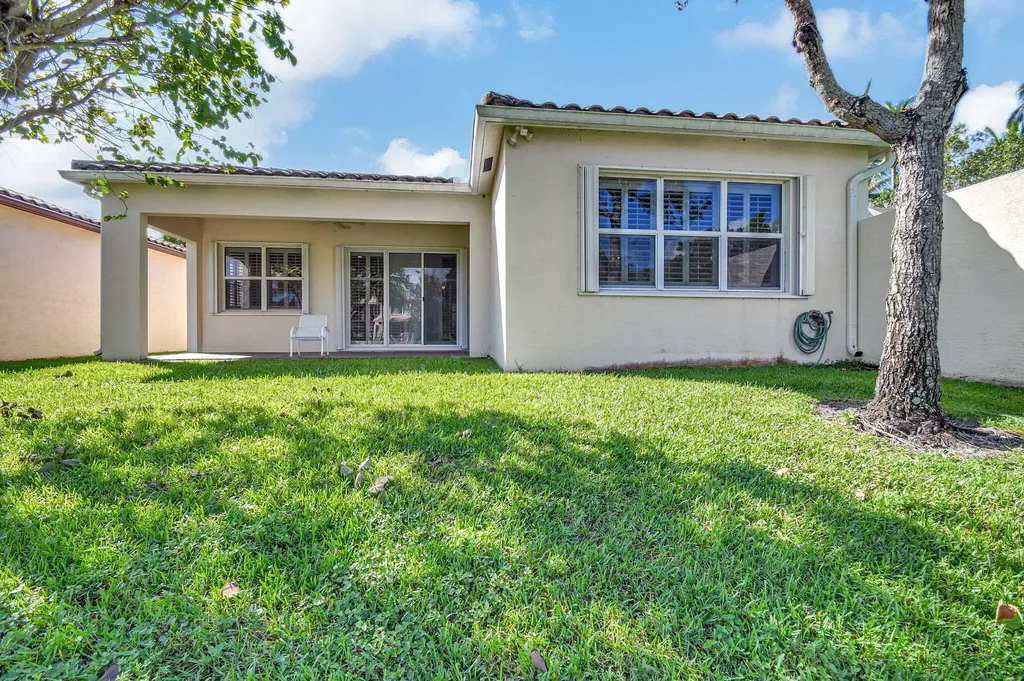 9961 Via Amati Lake Worth FL 33467
